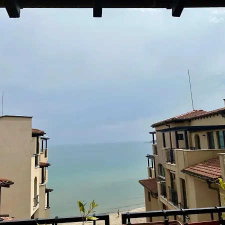 Oazis Vip Club 3* Napospart