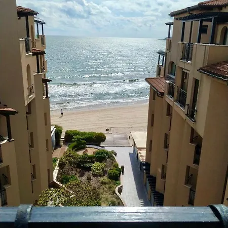 Oazis Vip Club 公寓式酒店 阳光海滩