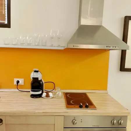 Ξενοδοχείο με διαμερίσματα Oazis Vip Club