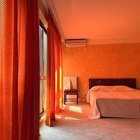 Oazis Vip Club 3* Sunny Beach