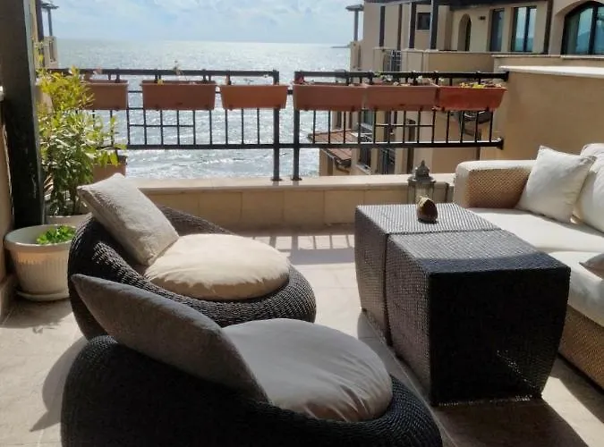 Oazis Vip Club Σάνι Μπιτς