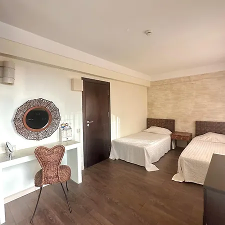 Oazis Vip Club Lägenhetshotell